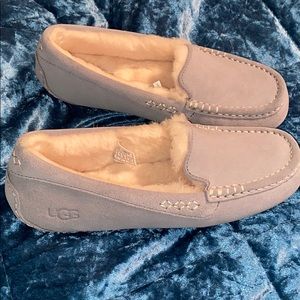 UGG Women’s Ansley Style Slipper/Moccasin